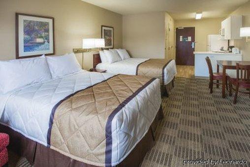 Extended America - Chicago - - Yorktown Center 2*